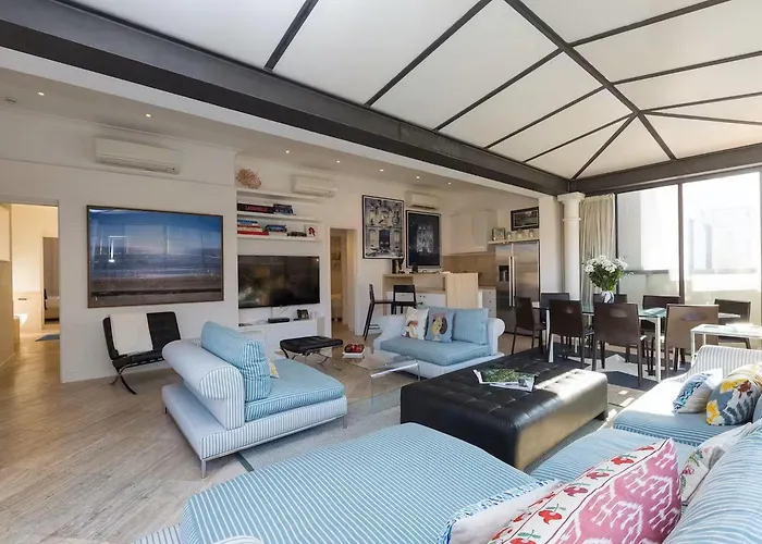 Apartment Lovely Via Del Babuino- *